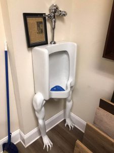 Weird ass urinal